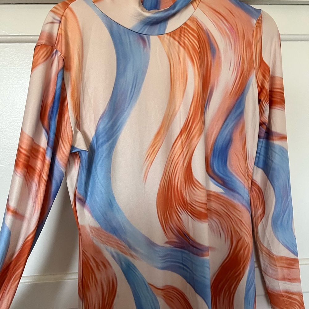 Abstract Print Long Sleeve Midi Dress